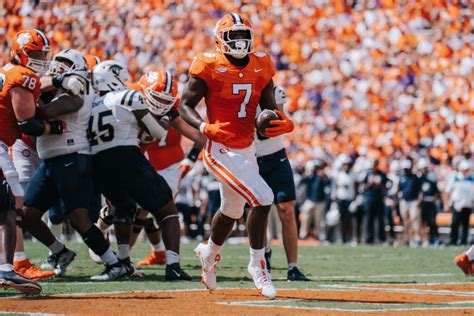 Phil Mafah ready to 'leave it all out there' starting with Georgia .